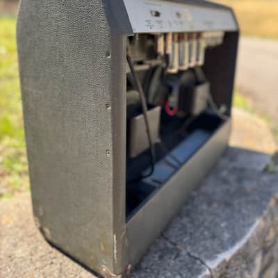 Epiphone Embassy EA 300 RVT Vintage 1960's Kalamazoo 6L6 Tube Twin 12" Combo Guitar Amp Gibson Reverb Tremolo image 9