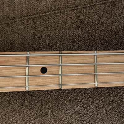 G&L Tribute Series Fallout Bass 2025 Model In Surf Green image 6