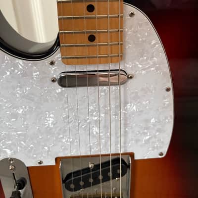 Left handed fender player telecaster *modified* image 5