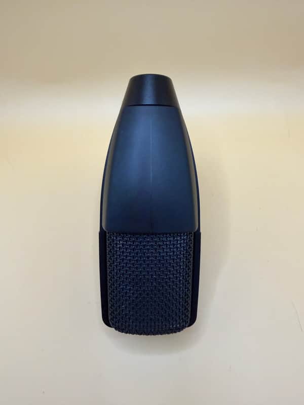 Sennheiser MD421 Kompact Cardioid Dynamic Microphone w/ Drum Clamp 2024 - Present - Black image 1