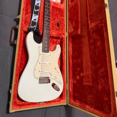 Fender American Special Strat 2018 w/ Case - Sonic Blue w/ Rosewood Fingerboard image 4