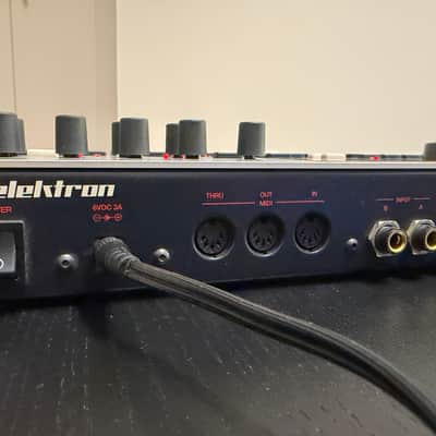 Elektron Machinedrum SPS-1UW+ MKII 2010s - Silver image 6
