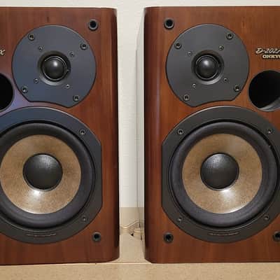 Vintage Bookshelf Speakers ONKYO D-202AX (JDM) image 2