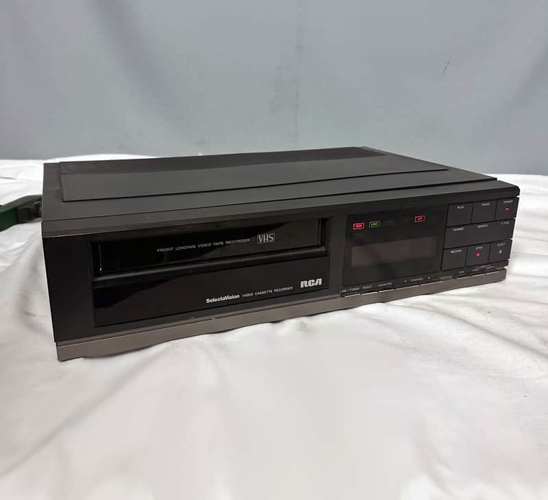 1985 RCA VLT386 Selectavision Video Cassette Recorder VCR VLT386 - VERY RARE image 1