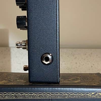 Matthews Effects The Chemist Atomic Modulator V2 | Reverb