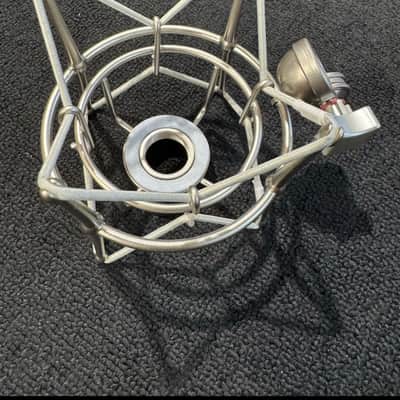 Warm Audio WA-67 Large Diaphragm Multipattern Tube Condenser Microphone 2020 - Present - Nickel image 3