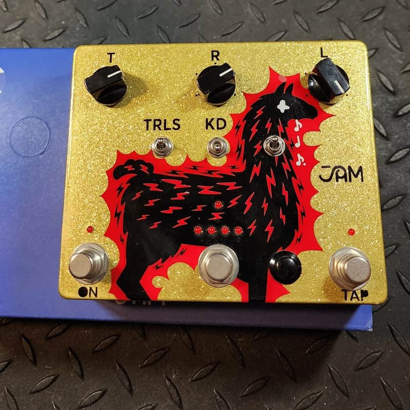 2020’s JAM Pedals Delay Llama Xtreme Gold Sparkle