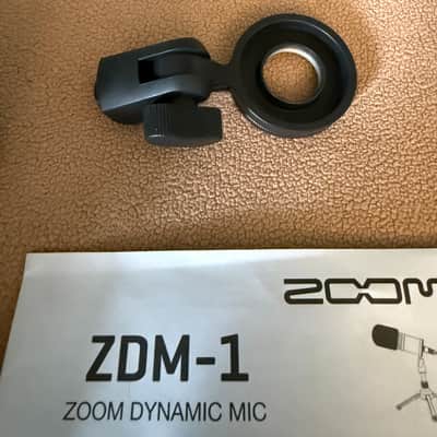 Zoom ZDM-1 Cardioid Dynamic Podcast Microphone with Windscreen, Mint! image 8