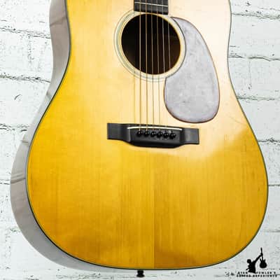 Vintage 1939 Martin D-18 w/ OHSC image 2