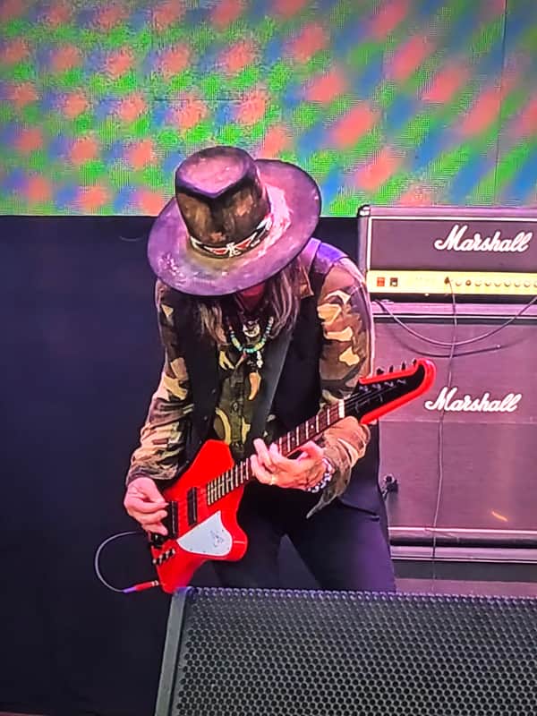 Gibson Thunderbird 2018 - Bright Cherry image 1