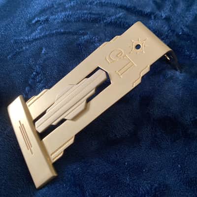 Gibson-OEM-Exclusive L-5 “Satin” Gold Plated brass Tailpiece with matching Satin Gold  parts package. image 16
