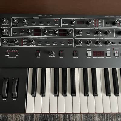 Sequential Prophet-6 49-Key 6-Voice Polyphonic Synthesizer 2018 - 2020 - Black with Wood Sides image 3