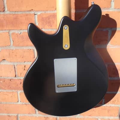 Eastman  FT DC'62 MB w/bag image 3