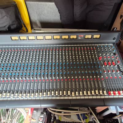 Soundtracs Solo 8 analog console mixer meter bridge 90s image 12