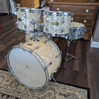 Coronet Deluxe Five Piece Drumkit 1960s image 6
