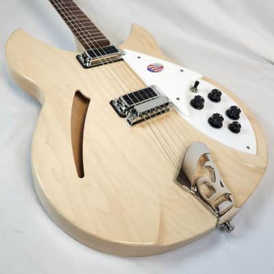 Rickenbacker 330 Maple Glo Semi-Hollow Guitar, w/HSC image 10