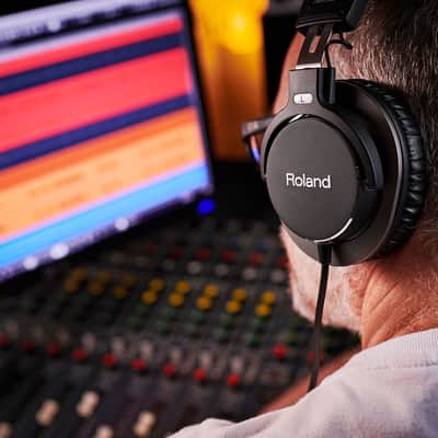Roland RH-300 Headphones image 4