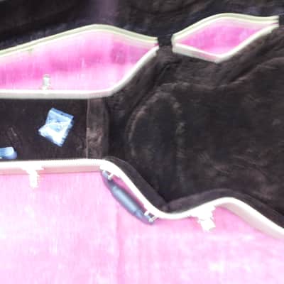 MADE IN CANADA CASE GIBSON ES 175 image 5