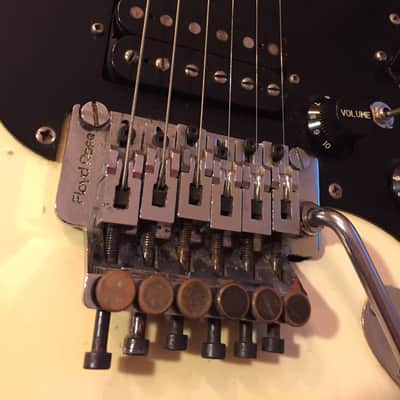 Kramer Focus 3000 Strat MIJ Japan W Original Floyd Rose Banana Headstock 1986 White image 7