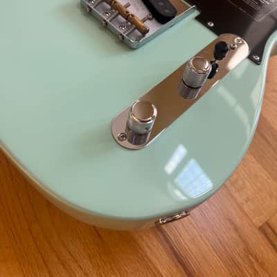 NEW Fender Vintera Modified Telecaster 50s Loaded Body, Surf Green with Custom Shop Tele Pickups, 4-Way Switching, S 1 switch, and Black Pickguard (optional soft case gig bag) image 3