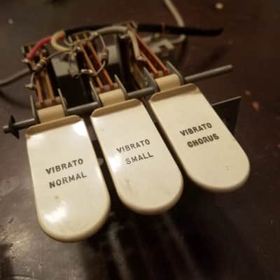 Hammond L-100 Series organ vibrato reverb, brilliance silent switches 1964-1965 image 8