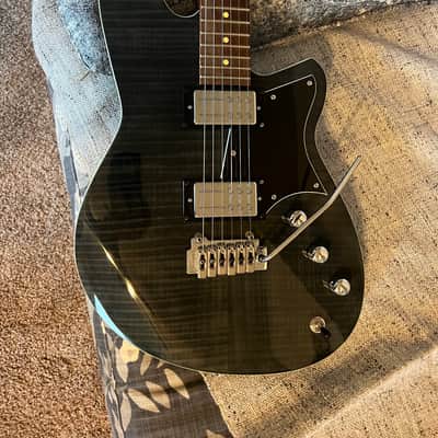 Reverend Kingbolt RA 2020 - Black Flame Maple image 3