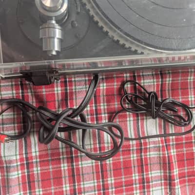 JVC QL-F4 1978 Direct Drive Turntable image 2