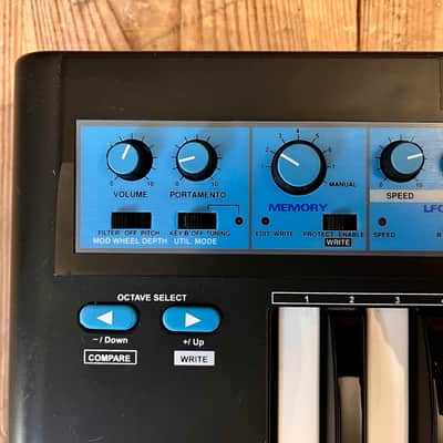 Original Novation Bass Station Keyboard MK1 analog monophonic synthesizer image 4