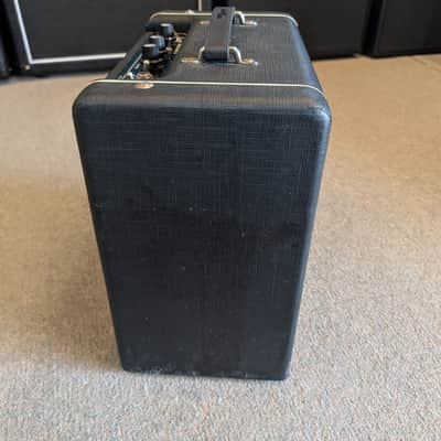 Supro 1808 Blues King 8 1-Watt 1x8" Guitar Combo image 7