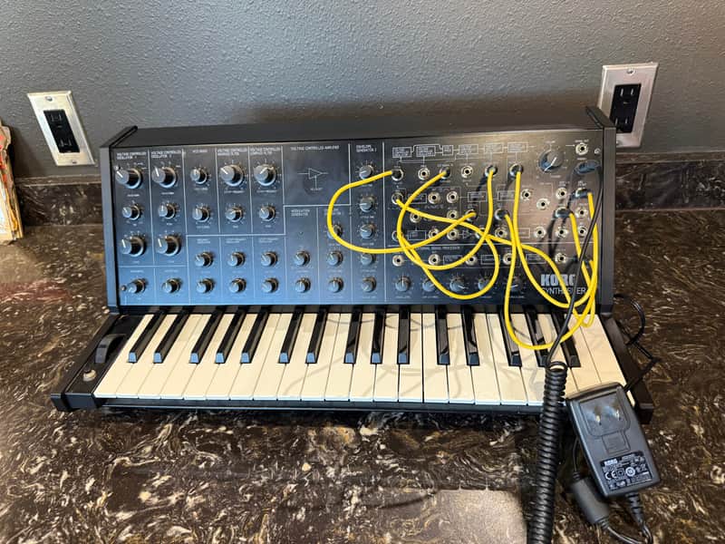 Korg MS-20 Mini Semi-Modular Analog Synthesizer 2013 - Present - Black image 1