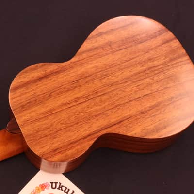 Kamaka HF-2 Curly Hawaiian Koa Concert Ukulele #5401 image 18