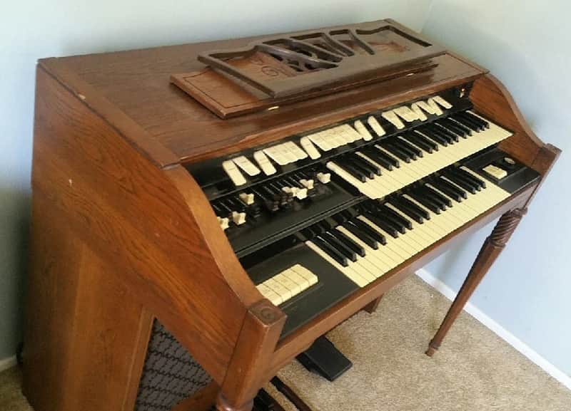 1968 Hammond T-200 series Spinet organ, with built-in Leslie | Reverb