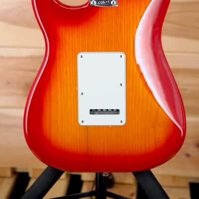 Fender Player II Stratocaster HSS - Aged Cherry Burst image 10