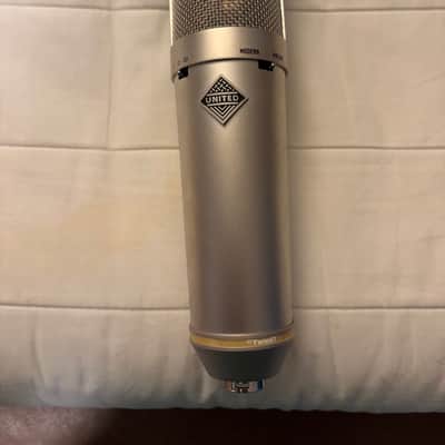United Studio Technologies UT Twin87 Multipattern Large Diaphragm Condenser Microphone image 4