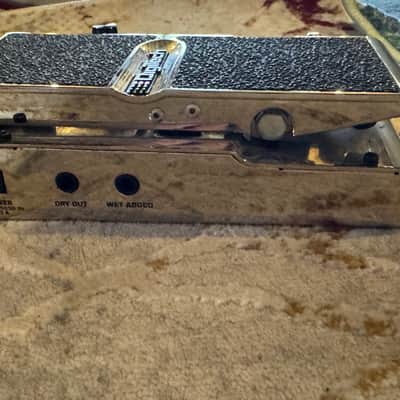 DigiTech Whammy 20th Anniversary 2010 - Chrome image 3