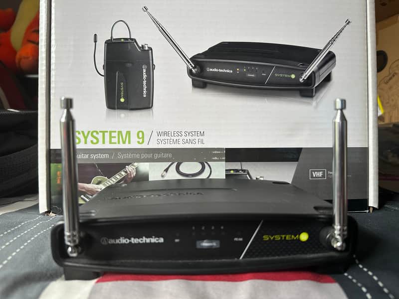 Audio-Technica ATW-901/G System 9 VHF Wireless Guitar System 2010s - Black image 1
