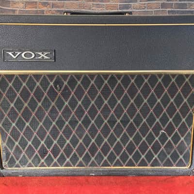 1960’s Vox V1032 Cambridge Reverb 18-Watt 1x10" Guitar Combo Serviced image 1