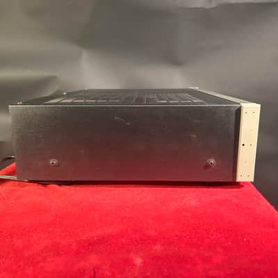 Luxman R-405 Digital Synthesized AM/FM Stereo Reciever image 2