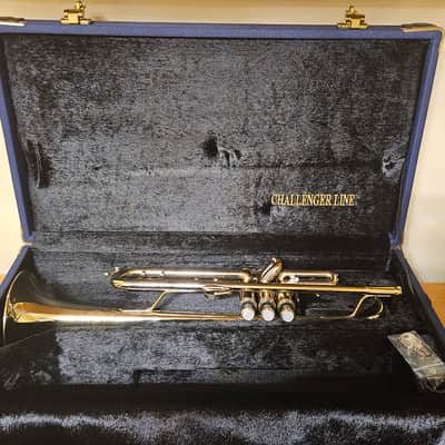 B&S 3137/2 Bb Trumpet with original Case early 2010s New Old Stock - Lacquer image 2
