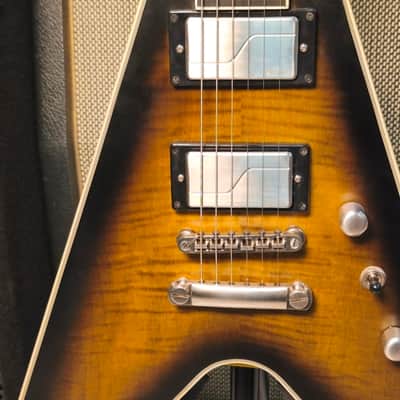 Epiphone Flying V Prophecy 2024 Yellow Tiger Aged Gloss image 8