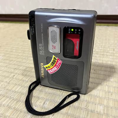 AIWA TP-530 Portable Cassette Recorder image 6