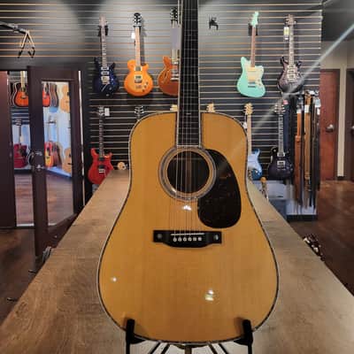 Martin Standard Series D-42 2025 - Present - Natural image 1