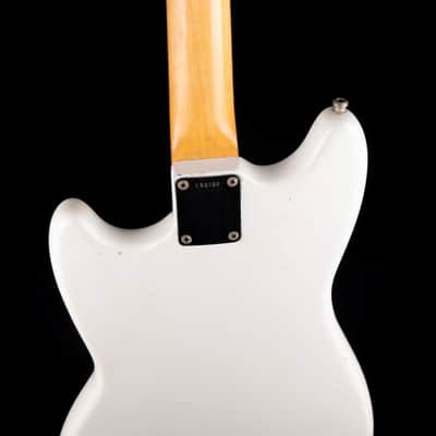 Vintage 1965 Fender Duo-Sonic II White with OHSC image 10