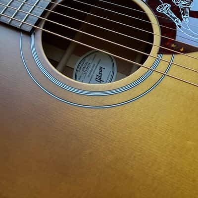 2026 Gibson Hummingbird Special - Satin Honey Burst image 13