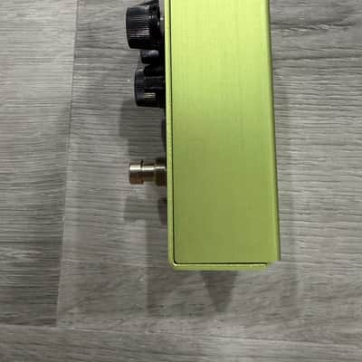 Way Huge WM22 Smalls Green Rhino Overdrive MkV 2021 - Present - Green image 2