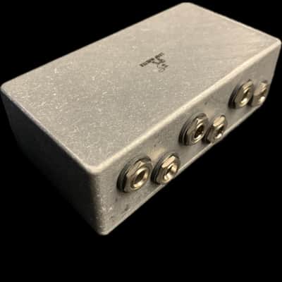 Loop-Master Pedals 6-Way TRS/TS Isolated Pedalboard Patch Bay/Junction V1 Box IN STOCK USA MADE! image 2