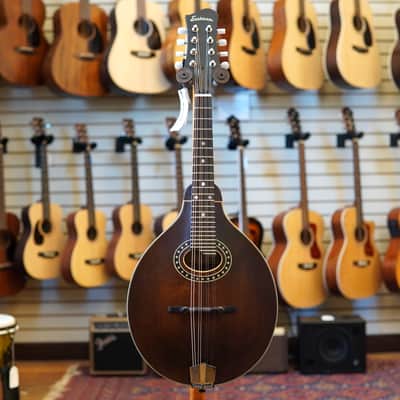 Eastman MD304 A-Style Oval Hole Mandolin Classic Finish w/Padded Gig Bag image 4