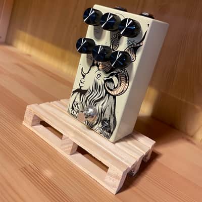 Walrus Audio Eons Five-State Fuzz FX Pedal image 2