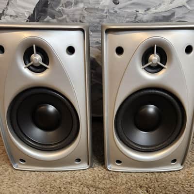 Polk Polk Audio RM6761  compact satellite/surround speakers 5 speakers (no subwoofer) 90s  - Silver image 5