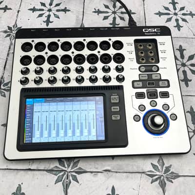QSC TouchMix-16 Touch Screen Compact Digital Mixer image 2